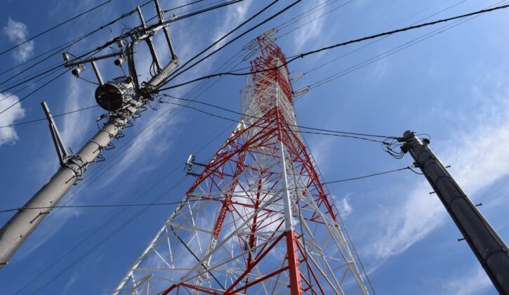 高圧線下の土地評価を30％減額した事例